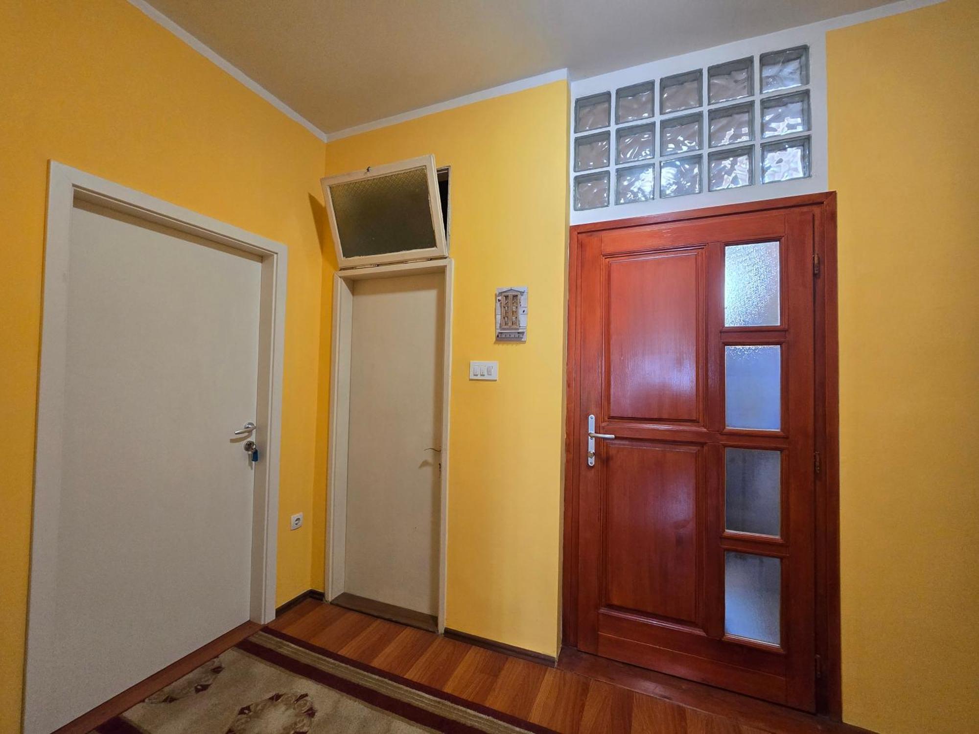 Apartman Prvi Red Do Mora Криквеница Екстериор снимка