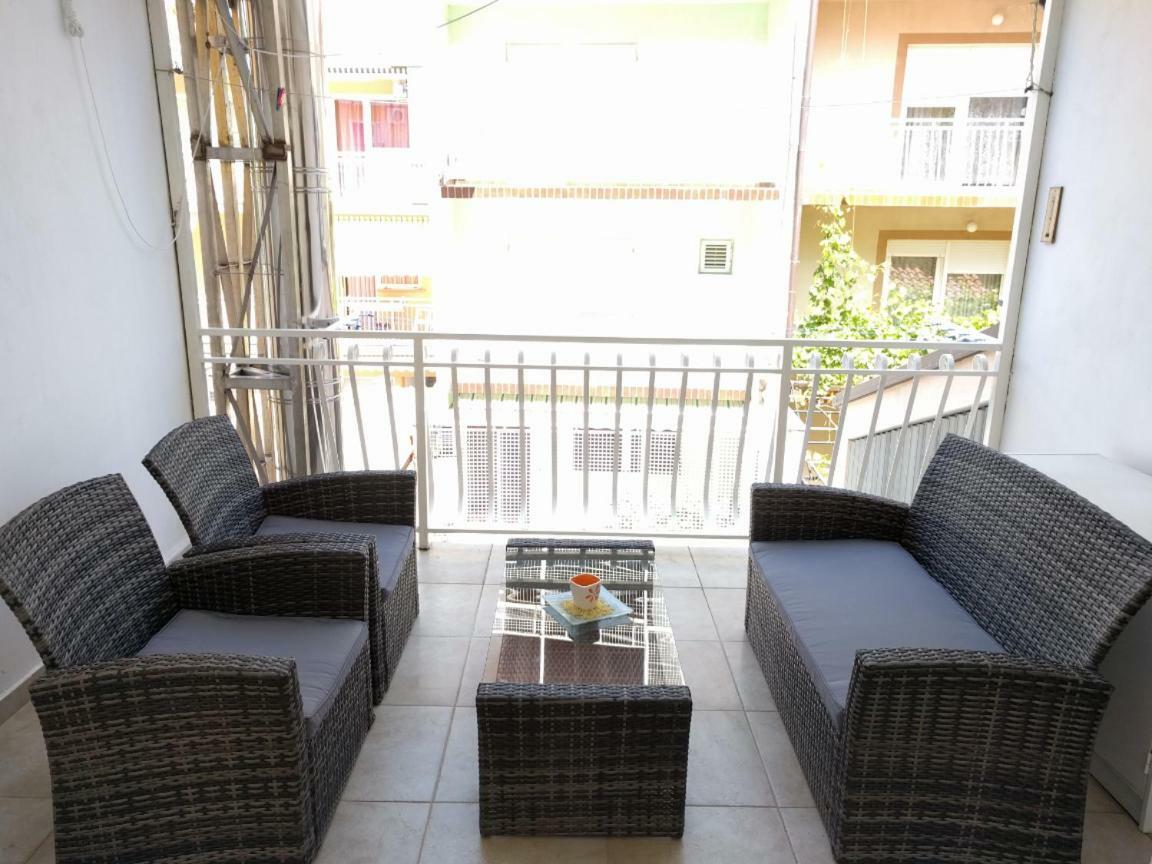 Apartman Prvi Red Do Mora Криквеница Екстериор снимка
