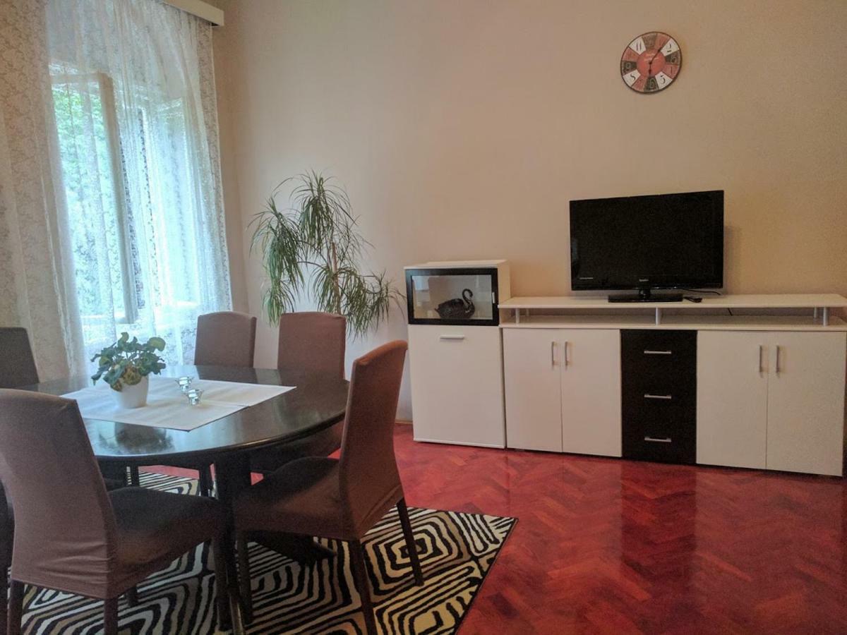 Apartman Prvi Red Do Mora Криквеница Екстериор снимка
